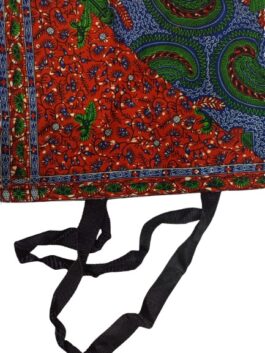 Handbag with Zipper and Inner Pocket